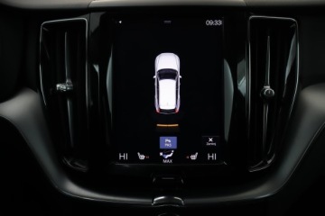 Volvo XC60 II Crossover T8 Twin Engine 390KM 2020 Volvo XC60 T8 Twin Engine, Salon Polska, zdjęcie 19