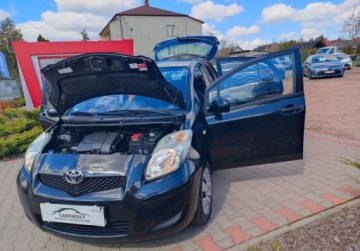 Toyota Yaris II Hatchback 5d 1.0 VVT-i 69KM 2010 Toyota Yaris ZADBANA Brak Korozji Klima Elektryka Gwarancja Benzyna, zdjęcie 24