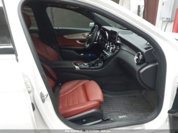 Mercedes Klasa C W205 2018 Mercedes-Benz Klasa C 2018 Mercedes-Benz C-Class C 300 Sedan 2.0 Benzyna, zdjęcie 9
