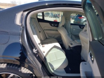 Volvo S60 III 2020 Volvo S60 T6 Momentum 2020 2.0 Benzyna 316KM, zdjęcie 12