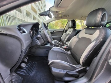 Citroen C4 II Hatchback 5d Facelifting 1.6 BlueHDi 100KM 2017 CITROEN C4 1.6l diesel BlueHDi 100KM*F VAT23%*Bogata wersja, zdjęcie 4