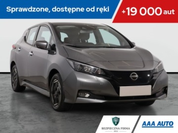 Nissan Leaf II Hatchback Elektryczny 40kWh 150KM 2022 Nissan Leaf 40 kWh, SoH 90%, Salon Polska
