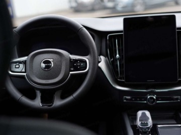 Volvo XC60 II 2025 VOLVO XC60 B5 AWD Ultra Black Edition Suv 2.0 (264KM) 2025, zdjęcie 10