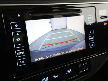 Toyota Auris II Hatchback 5d Facelifting 1.8 Hybrid 136KM 2016 Toyota Auris HEV panorama klima auto navi kamera, zdjęcie 23