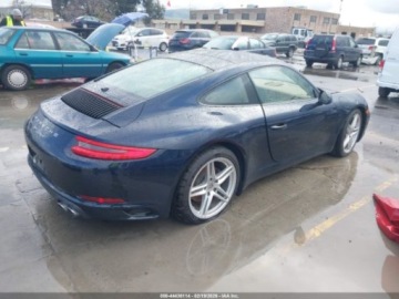 Porsche 911 991 Carrera 2/2S Coupe Facelifting 3.0 370KM 2017 Porsche 911 PORSCHE 911 CARRERA 2017 3.0 Benzyna 370KM, zdjęcie 4