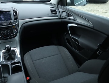 Opel Insignia I Hatchback Facelifting 2.0 CDTI ECOTEC 130KM 2014 Opel Insignia 2.0 CDTI, Salon Polska, Serwis ASO, zdjęcie 7