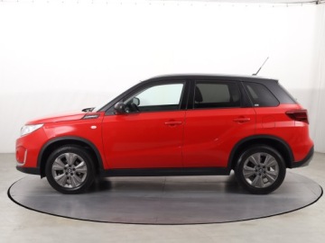 Suzuki Vitara III SUV Facelifting 1.0 BoosterJet 111KM 2019 Suzuki Vitara 1.0 BoosterJet, Salon Polska, zdjęcie 2