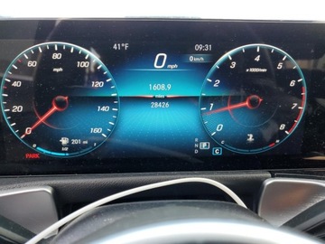 Mercedes GLB 2022 Mercedes-Benz GLB 250 4Matic 2022 2.0l 2.0 Benzyna 221KM, zdjęcie 9