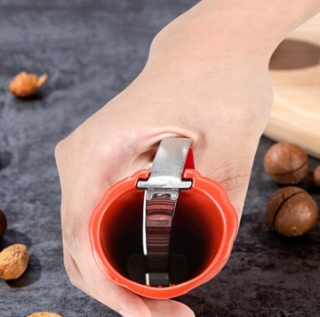 Щелкунчик Прочная итальянская лущилка для фундука, цельнометаллическая, большая.