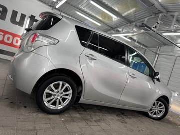 Toyota Verso Minivan 1.8 Valvematic 147KM 2010 Toyota Verso duze rodzinne 7osobowe przestronne auto w benzynie i automac, zdjęcie 14
