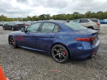 Alfa Romeo Giulia II 2018 Alfa Romeo Giulia 2018 Alfa Romeo Giulia Ti Sport RWD 2.0 Benzyna 280KM, zdjęcie 3