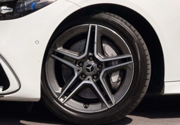 Mercedes Klasa C W206 Limuzyna 2.0 300 258KM 2023 Mercedes-Benz Klasa C I wlasciciel Pakiet AMG Hak Gwarancja Bezwypadko, zdjęcie 11