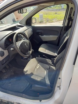 Dacia Dokker Mikrovan 1.6 MPI 84KM 2014 Samochód Dacia Dokker 1.6 MPI MR 12 E5 1.9T, zdjęcie 4