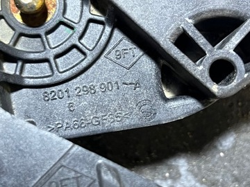 RENAULT EXPRESS 21- ПЕДАЛЬ СЦЕПЛЕНИЯ 1.5 BDCI 465038135 8201298901