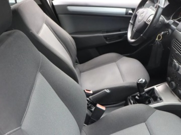 Opel Astra H Kombi 1.9 CDTI ECOTEC 120KM 2006 Opel Astra 1.9 CDTI, HAK, Klima, Klimatronic,ALU, zdjęcie 8