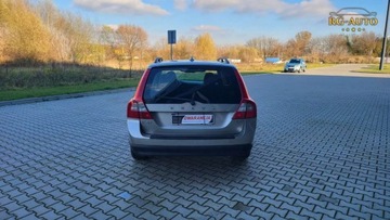 Volvo V70 III Kombi 2.4 D4 163KM 2008 Volvo V70 2.4 D5 163KM Po przegladzie Oryginal..., zdjęcie 9