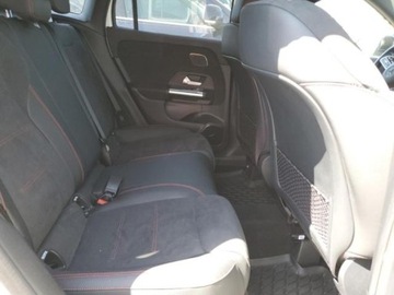 Mercedes GLA II 2021 Mercedes-Benz GLA 2021r., 4MATIC, od ubezpieczalni 2.0 Benzyna 221KM, zdjęcie 9