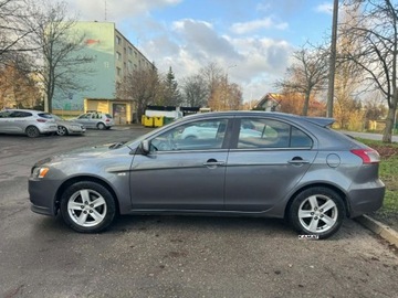 Mitsubishi Lancer IX Sedan 1.8 MIVEC 143KM 2008 Mitsubishi Lancer Mitsubishi Lancer 1,8 Benzyna Zadany Zamiana 1.8 Benzyna, zdjęcie 8