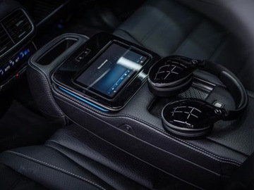 Mercedes GLS X167 SUV Facelifting 3.0 450d 367KM 2025 MERCEDES-BENZ GLS 450 d 4-MATIC AMG Line 3.0 (367KM) 2025, zdjęcie 15