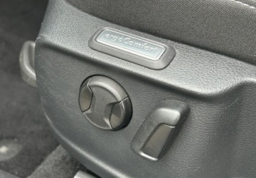 Volkswagen Passat B8 Limousine Facelifting 1.5 TSI EVO 150KM 2020 Volkswagen Passat Business Pakiety, ACC, Podgrzewane fotele, GPS, Kamera,, zdjęcie 32