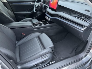 Skoda Superb III Liftback Facelifting 2.0 TDI SCR 150KM 2024 Skoda Superb 2.0TDI 150KM Selection DSG l LED Matr, zdjęcie 7