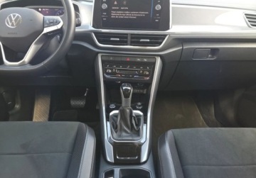 Volkswagen T-Roc I SUV Facelifting 1.5 TSI ACT 150KM 2024 Volkswagen T-Roc 1.5 Benzyna 150KM, zdjęcie 10