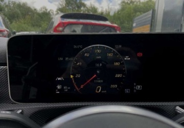 Mercedes Klasa A W177/V177 Hatchback 1.5 180d 116KM 2018 Mercedes-Benz Klasa A kamera 1.5D NAVI gwarancja LED BEZWYPADKOWY ZAR, zdjęcie 12