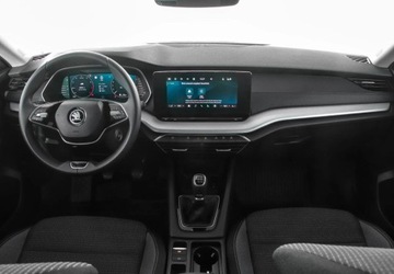 Skoda Octavia IV Scout 1.5 TSI ACT 150KM 2024 Skoda Octavia 1.5TSI 150KM Selection, Reflektory LED Top, Podgrzewane Fote, zdjęcie 13