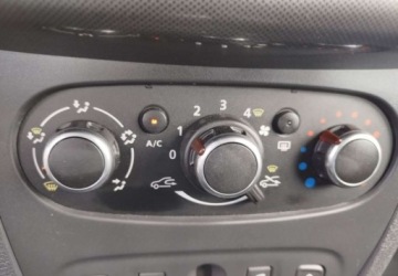 Dacia Sandero II Hatchback 5d Facelifting 0.9 TCe 90KM 2017 Dacia Sandero Stepway Dacia Sandero Stepway 0.9 tce klima navi pdc stan b, zdjęcie 20