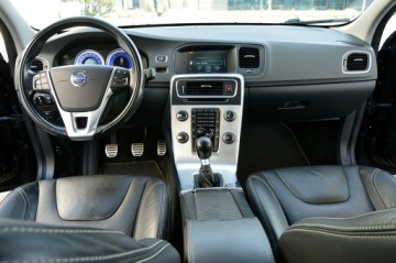 Volvo S60 II Sedan 2.0 D3 163KM 2011 Volvo S60 R-Desing 2,0D 163Km Ledy City Skóra, zdjęcie 22