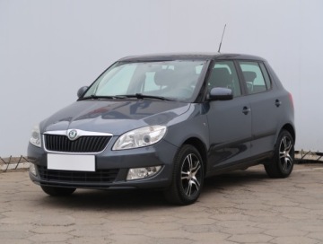 Skoda Fabia II Hatchback Facelifting 1.2 TSI 85KM 2010 Skoda Fabia 1.2 TSI, Klima,ALU, zdjęcie 1