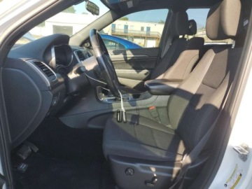 Jeep Grand Cherokee IV 2020 Jeep Grand Cherokee Laredo 2020 3.6l 3.6 Benzyna 293KM, zdjęcie 7