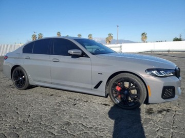 BMW Seria 5 G30-G31 2022 BMW Seria 5 530E 2022 2.0l 2.0 Hybryda 288KM, zdjęcie 4