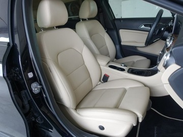 Mercedes GLA I Off-Roader Facelifting 2.0 250 211KM 2019 Mercedes GLA 250 2.0 Ben.210KM/4-Matic/Panorama, zdjęcie 18