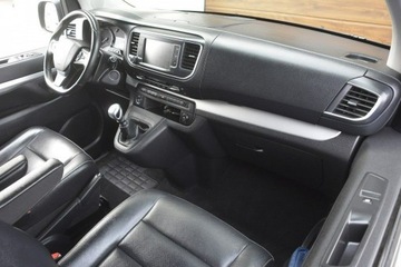 Peugeot Traveller Standard 2.0 BlueHDi 150KM 2019 Peugeot Traveller 2.0BlueHDI 7 osobowy Full led, zdjęcie 12