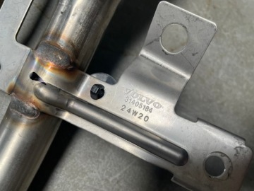 VOLVO XC90 II RURA WLEWU WLEW PALIWA 32363437