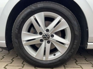 Volkswagen Golf VIII Variant 1.5 TSI 130KM 2022 Volkswagen Golf 1.5TSI 130KM Life SalonPL SerwisASO Acc Led Virtual KessyG, zdjęcie 28