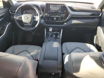 Toyota Highlander III 2022 Toyota Highlander Hybrid XLE 2022 2.5l 2.5 Hybryda 243KM, zdjęcie 8