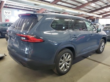 Toyota 2024 Toyota Grand Highlander Xle 2024 2.4l 2.4 Benzyna 265KM, zdjęcie 3