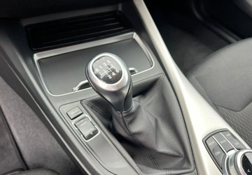 BMW Seria 1 F20-F21 Hatchback 5d Facelifting 2017 118i 136KM 2018 BMW Seria 1 1.5 Benyzna 136KM LED Nawigacja Sensor Klimatyzacja 1.5 Benzyna, zdjęcie 15