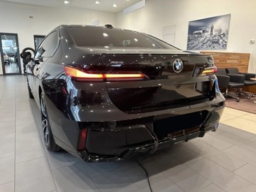 BMW Seria 7 G70 Sedan 3.0 40d 299KM 2025 BMW Seria 7 740d xDrive Sport Sedan 3.0 (299KM) 2025, zdjęcie 2