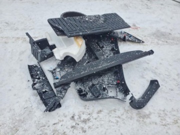 Toyota RAV4 V 2022 Toyota RAV4 2.5L hybrid. niezawodny silnik Toyoty 2.5 Hybryda Plug-in 205KM, zdjęcie 12