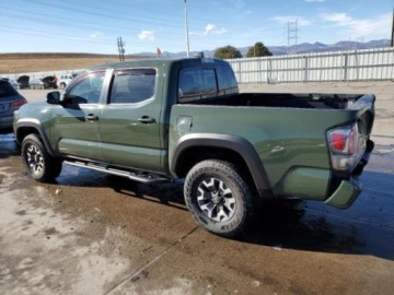 Toyota Tacoma II 2021 Toyota Tacoma 2021, 3.6L, 4x4, SR DOUBLE CAB, od ubezpieczalni 3.6 Benzyna, zdjęcie 5