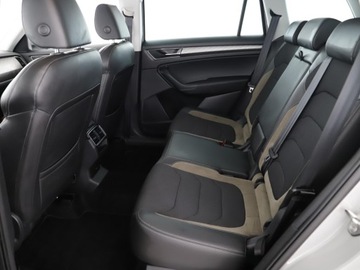 Skoda Kodiaq I SUV Facelifting 2.0 TDI SCR 150KM 2023 Skoda Kodiaq Panorama ! HAK | Tempomat ! Podgrzewa, zdjęcie 7