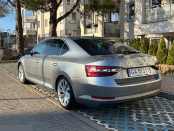 Skoda Superb III Liftback 2.0 TSI 220KM 2016 Skoda Superb 2.0 TSI 220KM L&amp;K DSG 2016r Stan Bardzo Dobry, zdjęcie 7