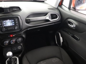 Jeep Renegade SUV 1.6 E-TorQ 110KM 2017 Jeep Renegade 1.6 E-torQ, Klima, Tempomat, zdjęcie 7
