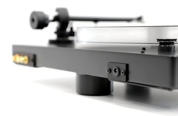 New Horizon 301 czarny + pokrywa * gramofon made in Italy