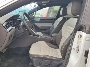 Volkswagen Arteon 2023 Volkswagen Arteon Sel Premium R-Line 2023 2.0 Benzyna 300KM, zdjęcie 7