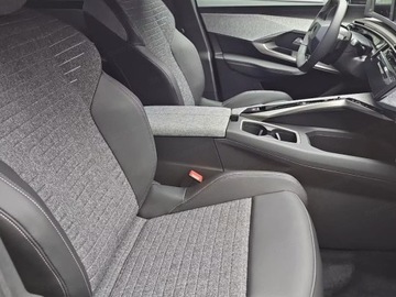Peugeot 3008 III 2025 Od ręki - Allure e-DCS 1.2 mHEV 145KM, zdjęcie 4