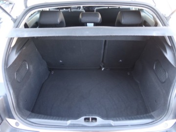 Citroen C4 Cactus Crossover 1.2 PureTech 110KM 2016 Citroen C4 Cactus 1.2 PureTech, Salon Polska, zdjęcie 13